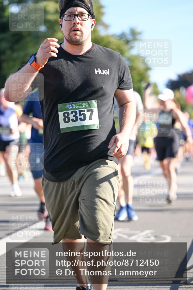 07.09.2025 - BARMER Alsterlauf Dr. Thomas Lammeyer http://msf.ph/oto/8712450 07.09.2025 09:42:08 Laufen 36, 8357 meine-sportfotos.de