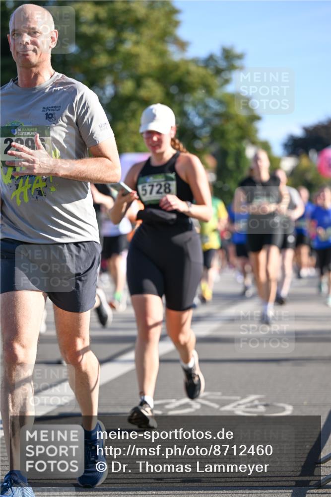07.09.2025 - BARMER Alsterlauf Dr. Thomas Lammeyer http://msf.ph/oto/8712460 07.09.2025 09:42:10 Laufen 36, 239, 5728 meine-sportfotos.de