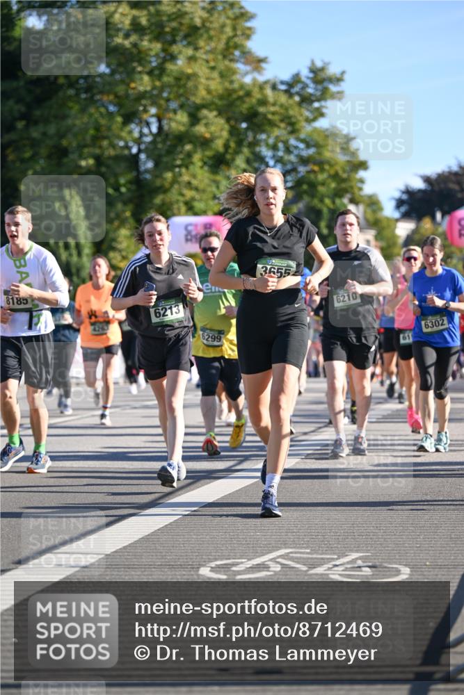 07.09.2025 - BARMER Alsterlauf Dr. Thomas Lammeyer http://msf.ph/oto/8712469 07.09.2025 09:42:11 Laufen 8185, 6213, 3655, 6210, 6299, 6302 meine-sportfotos.de