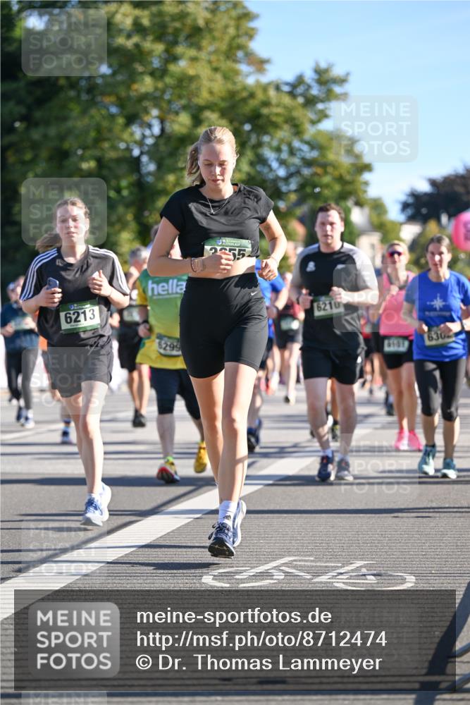 07.09.2025 - BARMER Alsterlauf Dr. Thomas Lammeyer http://msf.ph/oto/8712474 07.09.2025 09:42:12 Laufen 6213, 255, 6210, 6101, 6302 meine-sportfotos.de