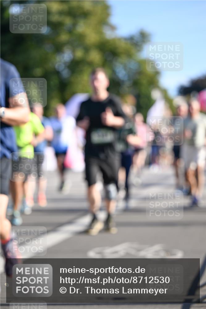 07.09.2025 - BARMER Alsterlauf Dr. Thomas Lammeyer http://msf.ph/oto/8712530 07.09.2025 09:42:21 Laufen  meine-sportfotos.de