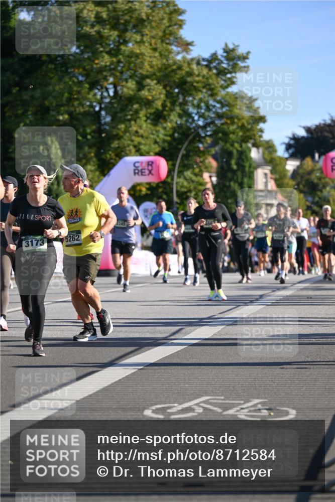 07.09.2025 - BARMER Alsterlauf Dr. Thomas Lammeyer http://msf.ph/oto/8712584 07.09.2025 09:42:29 Laufen 3173, 5262 meine-sportfotos.de