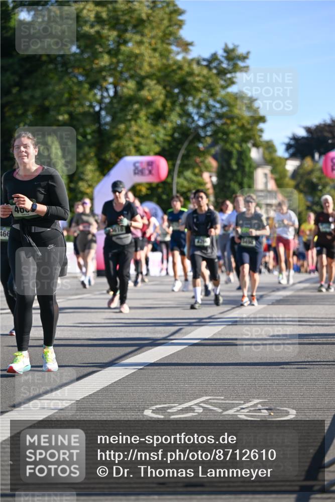 07.09.2025 - BARMER Alsterlauf Dr. Thomas Lammeyer http://msf.ph/oto/8712610 07.09.2025 09:42:33 Laufen 466, 400 meine-sportfotos.de