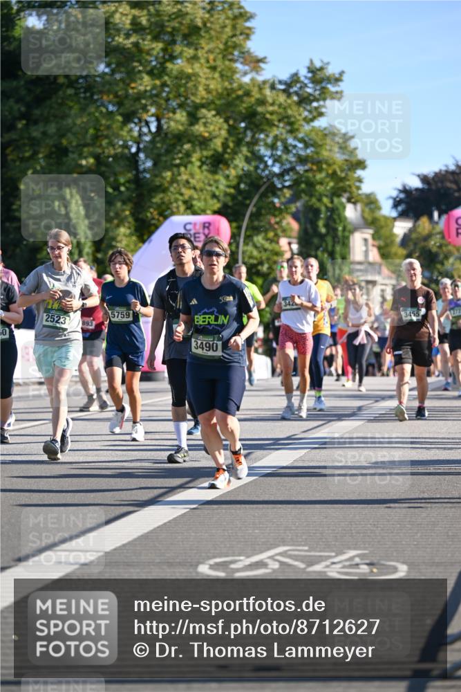 07.09.2025 - BARMER Alsterlauf Dr. Thomas Lammeyer http://msf.ph/oto/8712627 07.09.2025 09:42:36 Laufen 2523, 893, 50, 5759, 50, 3490, 342, 3455 meine-sportfotos.de