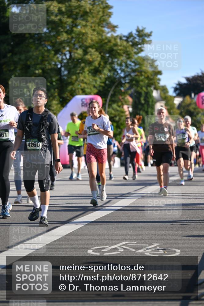 07.09.2025 - BARMER Alsterlauf Dr. Thomas Lammeyer http://msf.ph/oto/8712642 07.09.2025 09:42:38 Laufen 61, 4260, 3420, 2723 meine-sportfotos.de