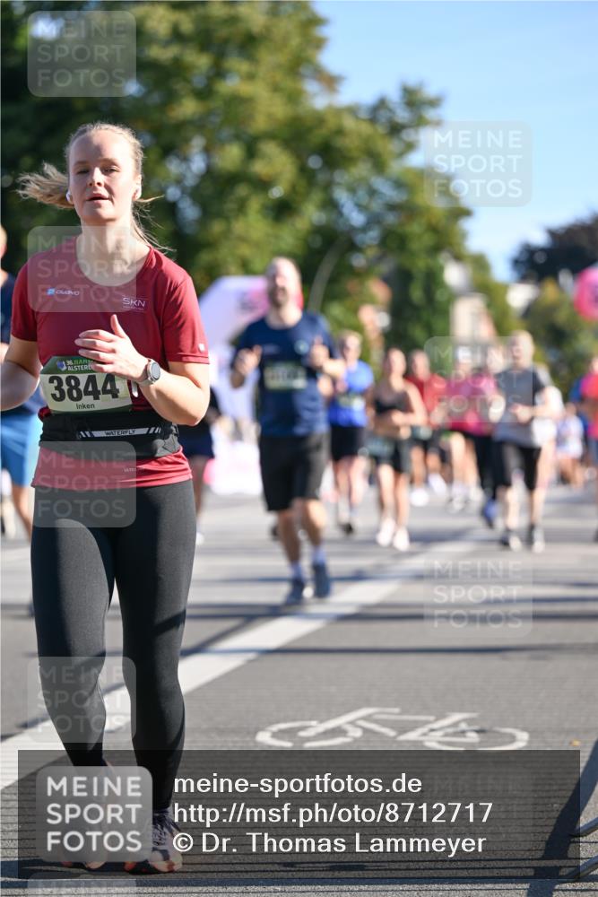 07.09.2025 - BARMER Alsterlauf Dr. Thomas Lammeyer http://msf.ph/oto/8712717 07.09.2025 09:42:52 Laufen 36, 3844 meine-sportfotos.de