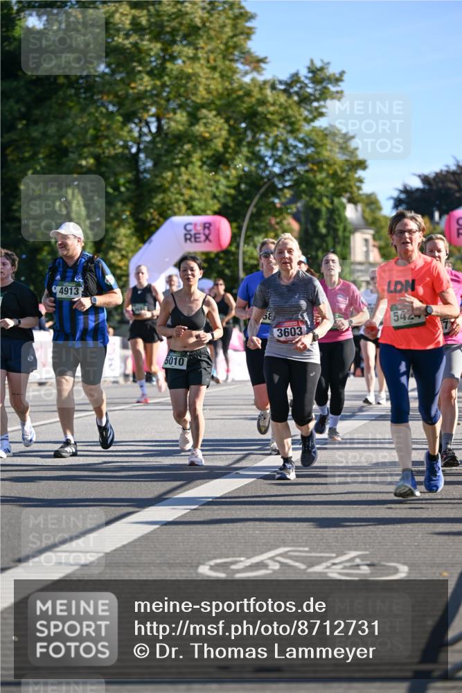 07.09.2025 - BARMER Alsterlauf Dr. Thomas Lammeyer http://msf.ph/oto/8712731 07.09.2025 09:42:54 Laufen 4913, 5010, 58, 542, 3603 meine-sportfotos.de