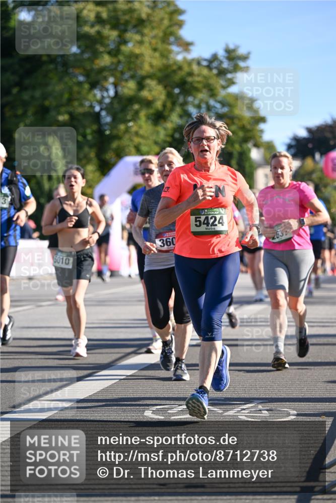 07.09.2025 - BARMER Alsterlauf Dr. Thomas Lammeyer http://msf.ph/oto/8712738 07.09.2025 09:42:55 Laufen 5010, 360, 36, 5424 meine-sportfotos.de