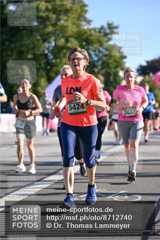 07.09.2025 - BARMER Alsterlauf Dr. Thomas Lammeyer http://msf.ph/oto/8712740 07.09.2025 09:42:56 Laufen 010, 5424, 2637 meine-sportfotos.de