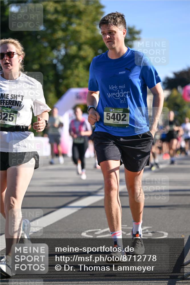 07.09.2025 - BARMER Alsterlauf Dr. Thomas Lammeyer http://msf.ph/oto/8712778 07.09.2025 09:43:02 Laufen 36, 325, 136, 5402 meine-sportfotos.de
