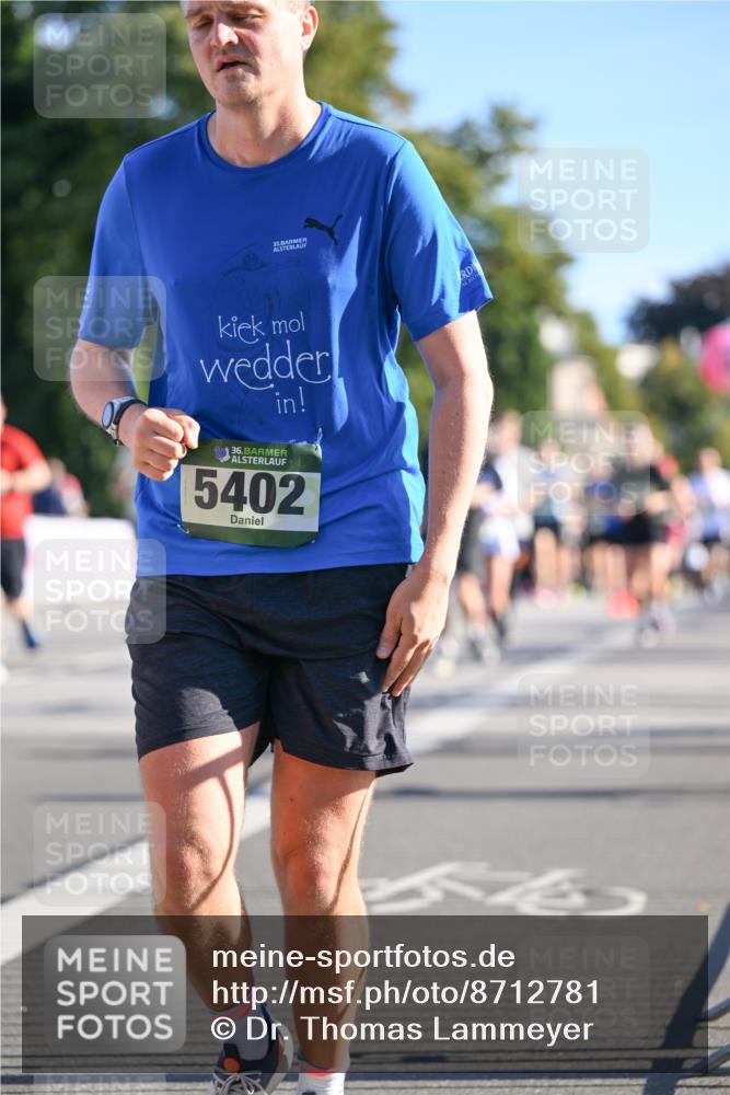 07.09.2025 - BARMER Alsterlauf Dr. Thomas Lammeyer http://msf.ph/oto/8712781 07.09.2025 09:43:02 Laufen 33, 36, 5402 meine-sportfotos.de