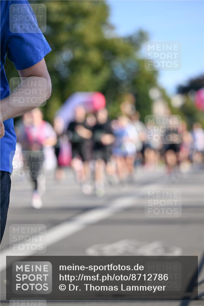 07.09.2025 - BARMER Alsterlauf Dr. Thomas Lammeyer http://msf.ph/oto/8712786 07.09.2025 09:43:03 Laufen  meine-sportfotos.de