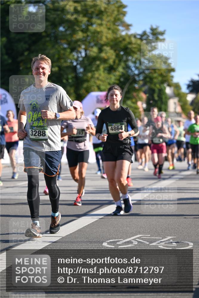 07.09.2025 - BARMER Alsterlauf Dr. Thomas Lammeyer http://msf.ph/oto/8712797 07.09.2025 09:43:07 Laufen 3288, 1, 10, 4864 meine-sportfotos.de