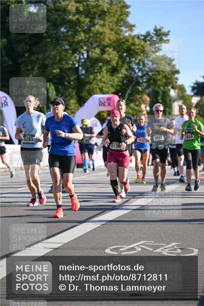 07.09.2025 - BARMER Alsterlauf Dr. Thomas Lammeyer http://msf.ph/oto/8712811 07.09.2025 09:43:10 Laufen 5287, 2828, 5283, 3532, 8130 meine-sportfotos.de