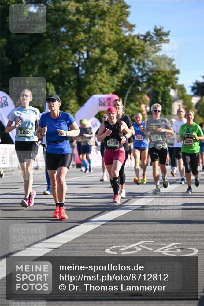 07.09.2025 - BARMER Alsterlauf Dr. Thomas Lammeyer http://msf.ph/oto/8712812 07.09.2025 09:43:10 Laufen 5283, 3632, 5287, 8130, 2828 meine-sportfotos.de