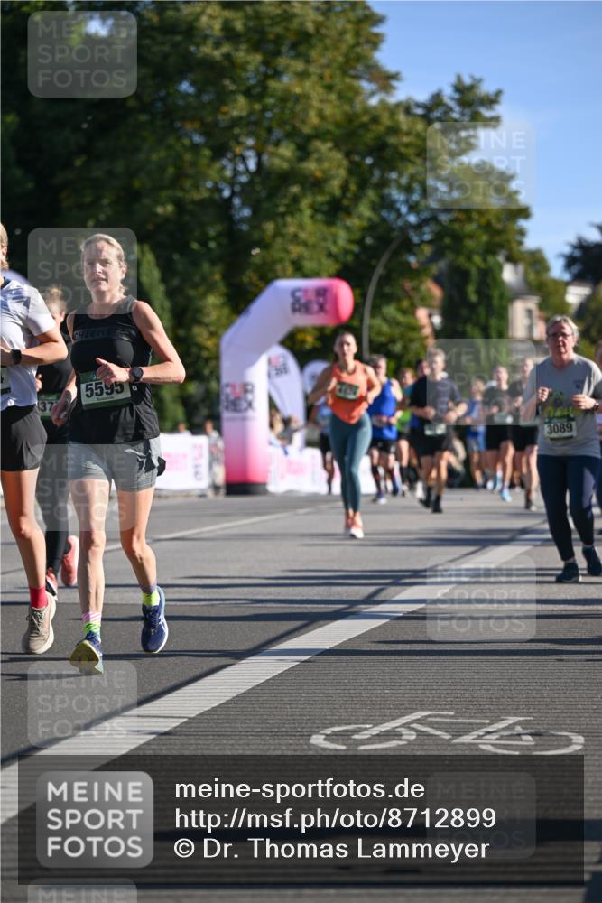 07.09.2025 - BARMER Alsterlauf Dr. Thomas Lammeyer http://msf.ph/oto/8712899 07.09.2025 09:43:24 Laufen 37, 5595, 3089 meine-sportfotos.de