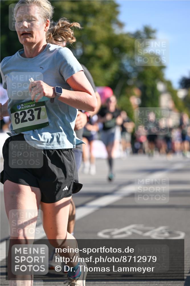 07.09.2025 - BARMER Alsterlauf Dr. Thomas Lammeyer http://msf.ph/oto/8712979 07.09.2025 09:43:37 Laufen 36, 8237 meine-sportfotos.de