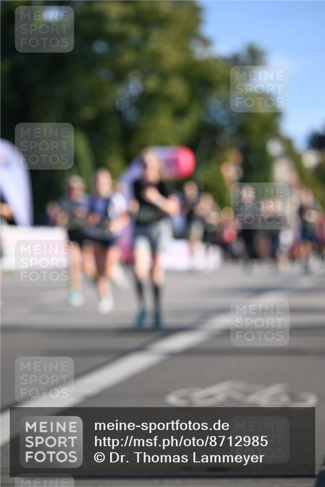 07.09.2025 - BARMER Alsterlauf Dr. Thomas Lammeyer http://msf.ph/oto/8712985 07.09.2025 09:43:38 Laufen  meine-sportfotos.de