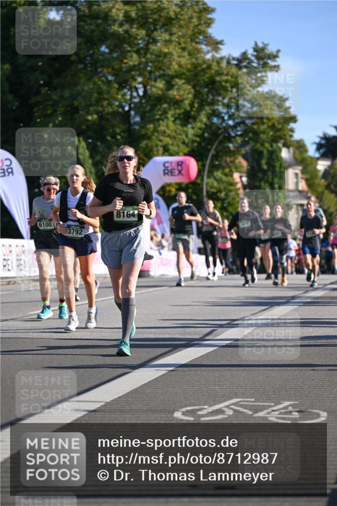 07.09.2025 - BARMER Alsterlauf Dr. Thomas Lammeyer http://msf.ph/oto/8712987 07.09.2025 09:43:38 Laufen 6100, 8164, 3792 meine-sportfotos.de