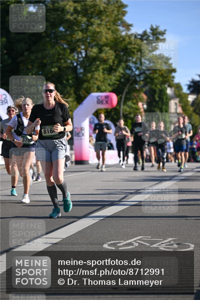 07.09.2025 - BARMER Alsterlauf Dr. Thomas Lammeyer http://msf.ph/oto/8712991 07.09.2025 09:43:39 Laufen 3792, 816 meine-sportfotos.de