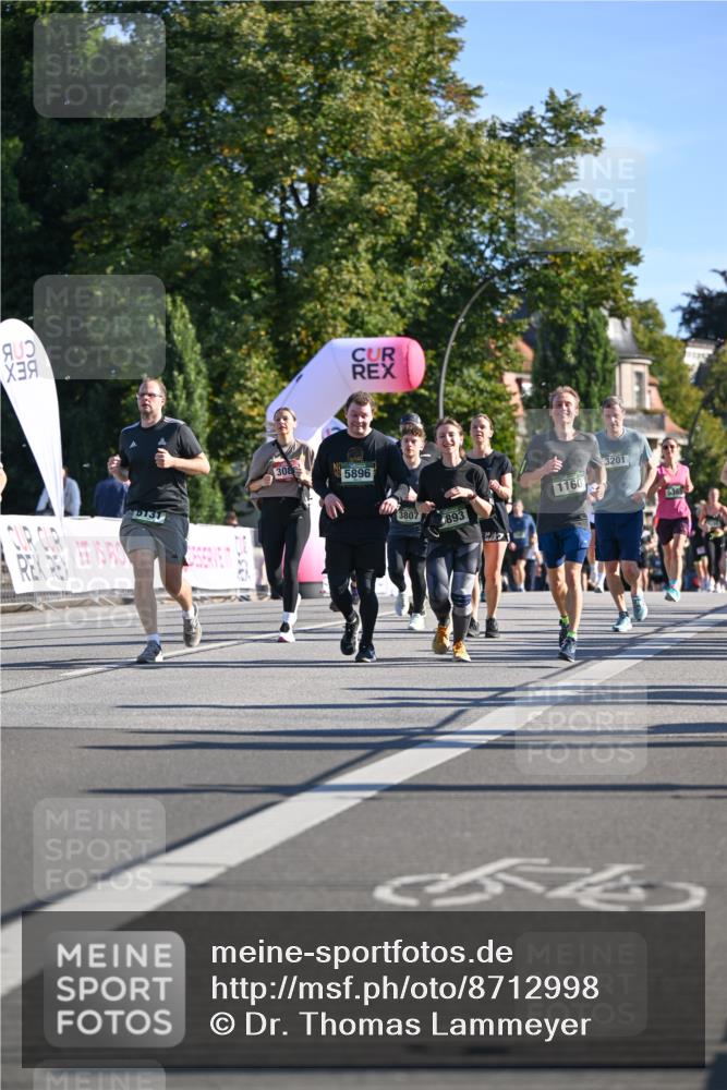07.09.2025 - BARMER Alsterlauf Dr. Thomas Lammeyer http://msf.ph/oto/8712998 07.09.2025 09:43:42 Laufen 5131, 308, 5896, 3807, 893, 1160, 3201 meine-sportfotos.de