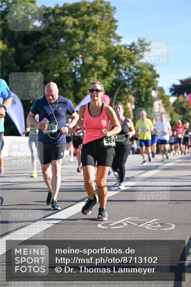 07.09.2025 - BARMER Alsterlauf Dr. Thomas Lammeyer http://msf.ph/oto/8713102 07.09.2025 09:44:03 Laufen 488, 56892 meine-sportfotos.de