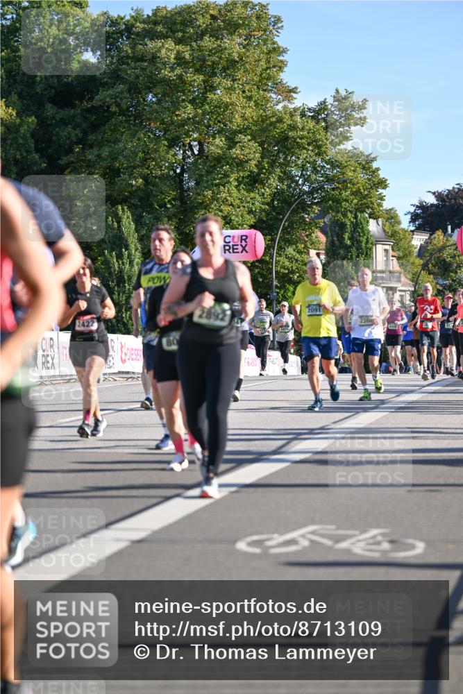 07.09.2025 - BARMER Alsterlauf Dr. Thomas Lammeyer http://msf.ph/oto/8713109 07.09.2025 09:44:04 Laufen 2892, 3439, 2091, 80, 2360 meine-sportfotos.de
