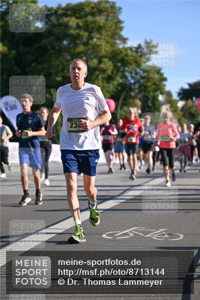 07.09.2025 - BARMER Alsterlauf Dr. Thomas Lammeyer http://msf.ph/oto/8713144 07.09.2025 09:44:10 Laufen 36, 230 meine-sportfotos.de