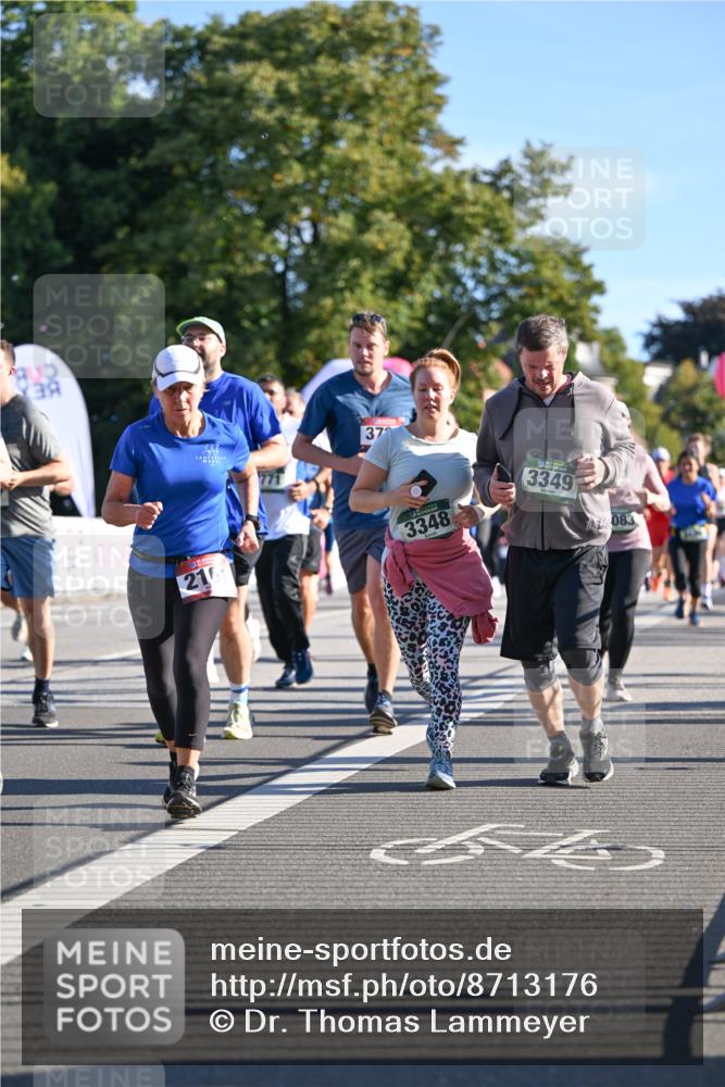 07.09.2025 - BARMER Alsterlauf Dr. Thomas Lammeyer http://msf.ph/oto/8713176 07.09.2025 09:44:16 Laufen 37, 210, 3348, 3349, 083 meine-sportfotos.de