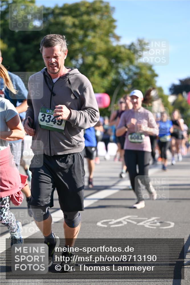 07.09.2025 - BARMER Alsterlauf Dr. Thomas Lammeyer http://msf.ph/oto/8713190 07.09.2025 09:44:18 Laufen 36, 334, 6085 meine-sportfotos.de
