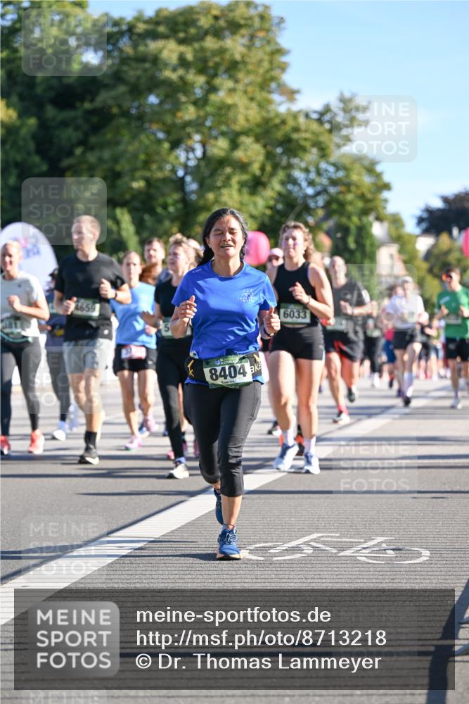 07.09.2025 - BARMER Alsterlauf Dr. Thomas Lammeyer http://msf.ph/oto/8713218 07.09.2025 09:44:22 Laufen 4659, 8404, 6033 meine-sportfotos.de