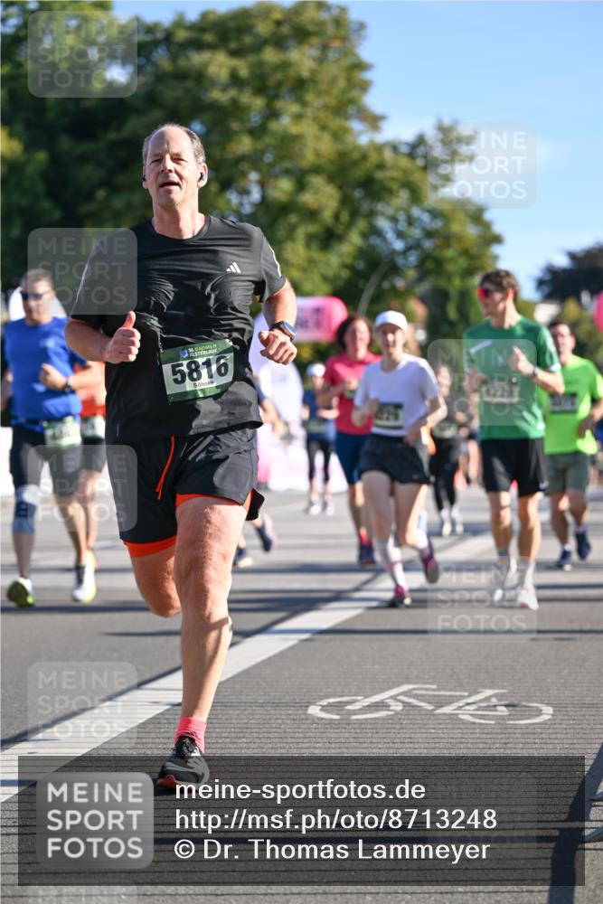 07.09.2025 - BARMER Alsterlauf Dr. Thomas Lammeyer http://msf.ph/oto/8713248 07.09.2025 09:44:26 Laufen 136, 5816, 1228 meine-sportfotos.de