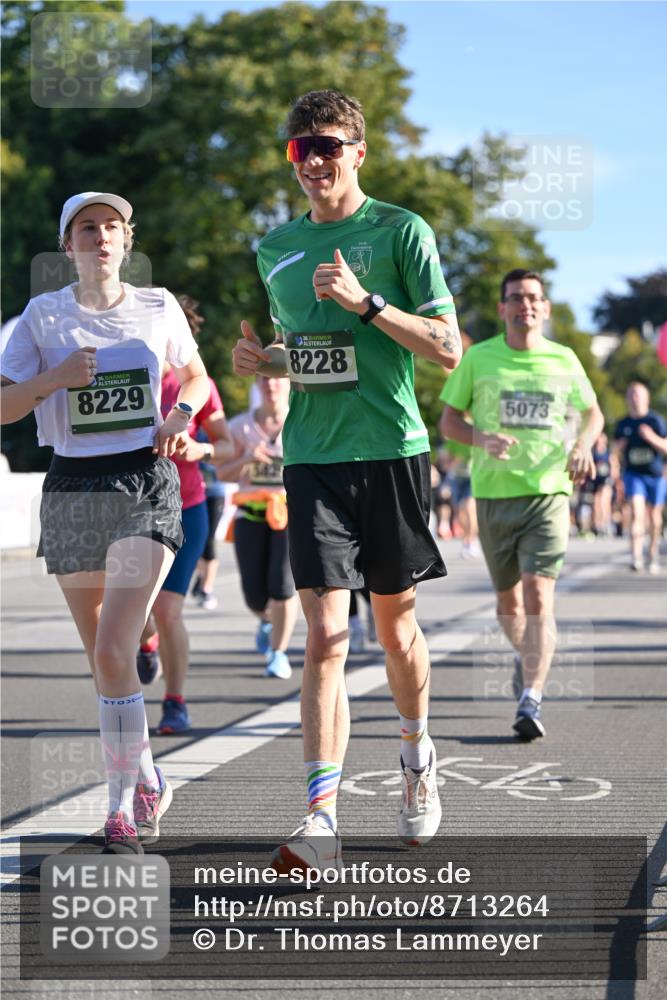 07.09.2025 - BARMER Alsterlauf Dr. Thomas Lammeyer http://msf.ph/oto/8713264 07.09.2025 09:44:29 Laufen 36, 8229, 136, 8228, 5073 meine-sportfotos.de