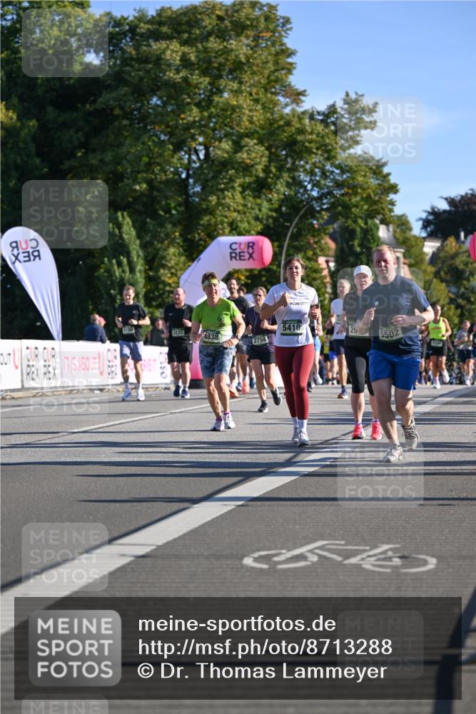 07.09.2025 - BARMER Alsterlauf Dr. Thomas Lammeyer http://msf.ph/oto/8713288 07.09.2025 09:44:33 Laufen 1190, 4838, 2754, 5410, 29, 5502 meine-sportfotos.de