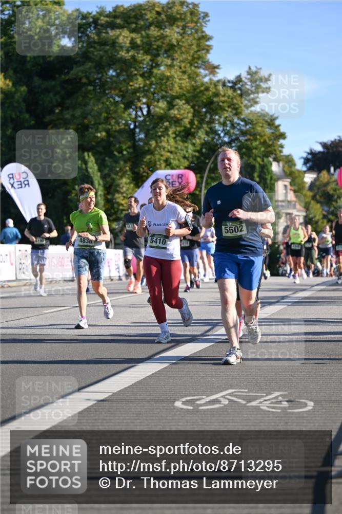 07.09.2025 - BARMER Alsterlauf Dr. Thomas Lammeyer http://msf.ph/oto/8713295 07.09.2025 09:44:34 Laufen 4838, 5410, 5502 meine-sportfotos.de