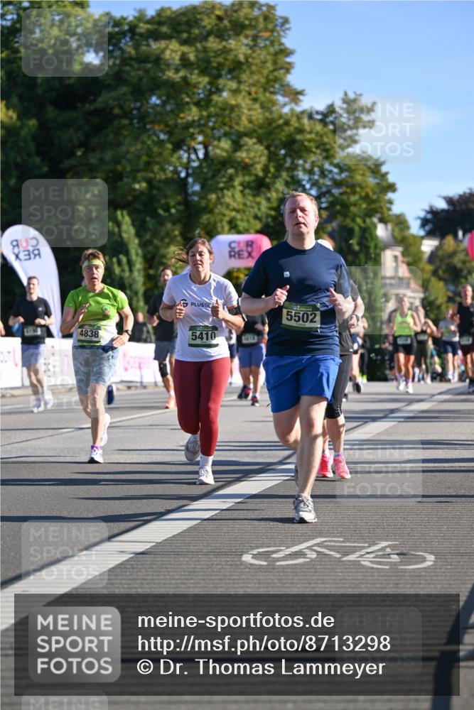 07.09.2025 - BARMER Alsterlauf Dr. Thomas Lammeyer http://msf.ph/oto/8713298 07.09.2025 09:44:35 Laufen 4838, 5410, 5502 meine-sportfotos.de