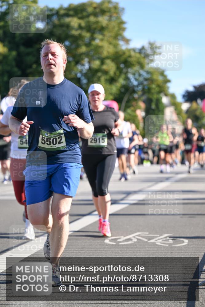 07.09.2025 - BARMER Alsterlauf Dr. Thomas Lammeyer http://msf.ph/oto/8713308 07.09.2025 09:44:36 Laufen 54, 36, 5502, 2915 meine-sportfotos.de
