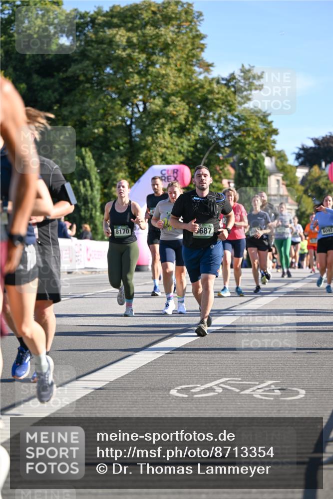 07.09.2025 - BARMER Alsterlauf Dr. Thomas Lammeyer http://msf.ph/oto/8713354 07.09.2025 09:44:44 Laufen 8170, 3687, 6092 meine-sportfotos.de
