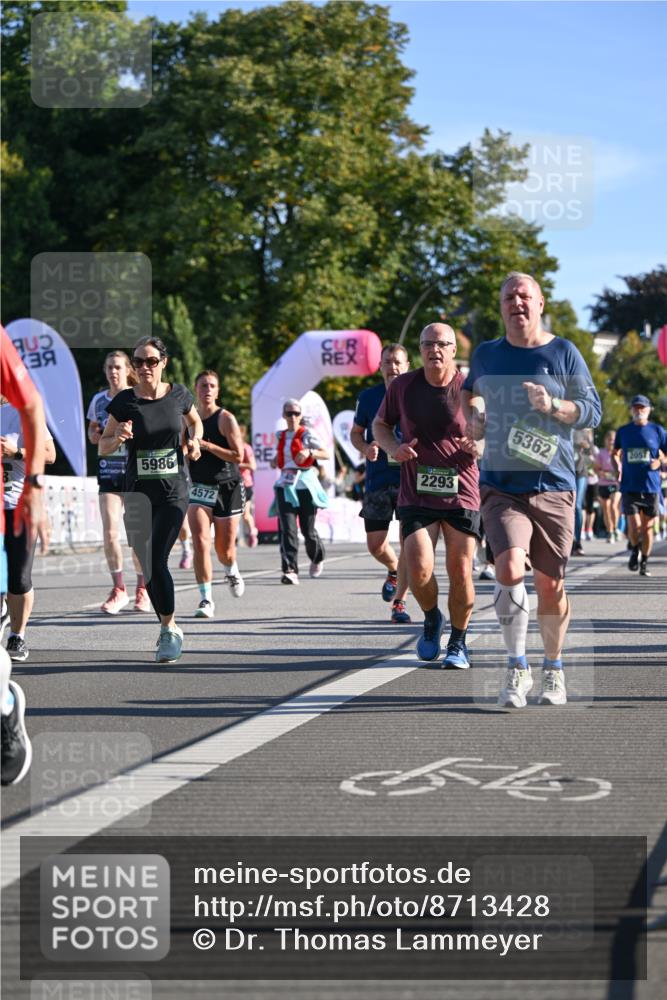 07.09.2025 - BARMER Alsterlauf Dr. Thomas Lammeyer http://msf.ph/oto/8713428 07.09.2025 09:44:56 Laufen 5986, 4572, 2293, 5362, 2057 meine-sportfotos.de