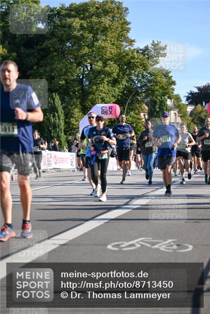 07.09.2025 - BARMER Alsterlauf Dr. Thomas Lammeyer http://msf.ph/oto/8713450 07.09.2025 09:44:59 Laufen 5911, 8348, 2057, 3164, 614, 3203, 8471, 3202 meine-sportfotos.de