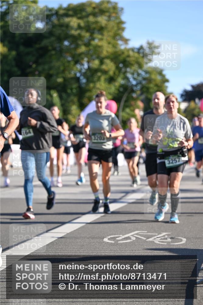 07.09.2025 - BARMER Alsterlauf Dr. Thomas Lammeyer http://msf.ph/oto/8713471 07.09.2025 09:45:03 Laufen 164, 3203, 3257 meine-sportfotos.de