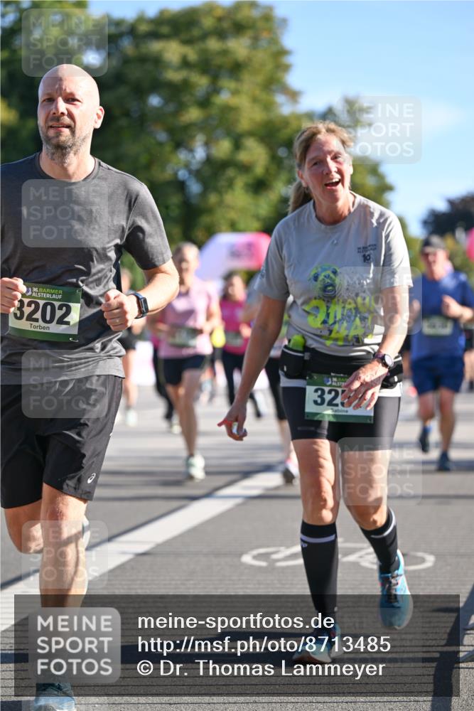 07.09.2025 - BARMER Alsterlauf Dr. Thomas Lammeyer http://msf.ph/oto/8713485 07.09.2025 09:45:05 Laufen 36, 3202, 320, 10 meine-sportfotos.de