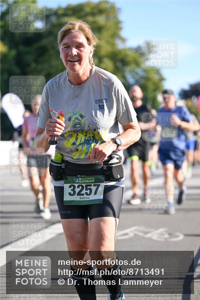 07.09.2025 - BARMER Alsterlauf Dr. Thomas Lammeyer http://msf.ph/oto/8713491 07.09.2025 09:45:06 Laufen 36, 36, 3257 meine-sportfotos.de