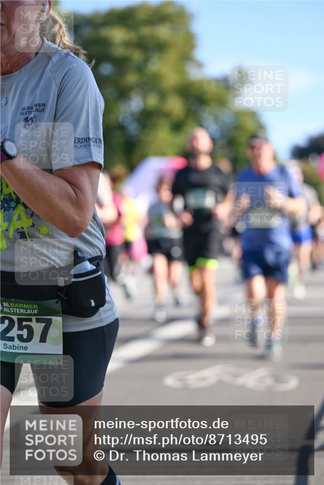 07.09.2025 - BARMER Alsterlauf Dr. Thomas Lammeyer http://msf.ph/oto/8713495 07.09.2025 09:45:07 Laufen 36, 10, 36, 257 meine-sportfotos.de