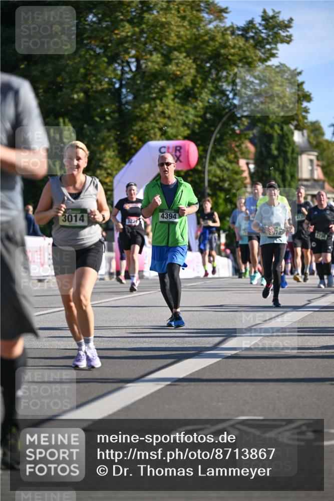 07.09.2025 - BARMER Alsterlauf Dr. Thomas Lammeyer http://msf.ph/oto/8713867 07.09.2025 09:46:09 Laufen 3014, 4394, 73 meine-sportfotos.de