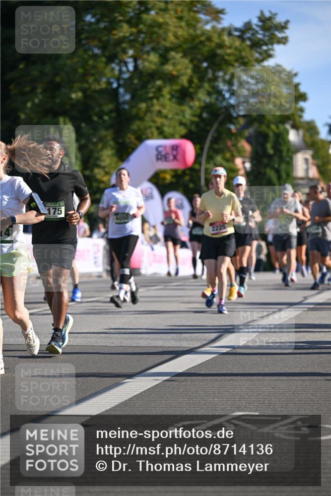 07.09.2025 - BARMER Alsterlauf Dr. Thomas Lammeyer http://msf.ph/oto/8714136 07.09.2025 09:46:57 Laufen 175, 6050 meine-sportfotos.de