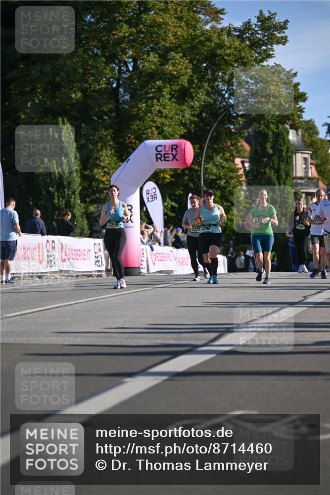 07.09.2025 - BARMER Alsterlauf Dr. Thomas Lammeyer http://msf.ph/oto/8714460 07.09.2025 09:47:52 Laufen 2255, 3555, 3373, 8296 meine-sportfotos.de