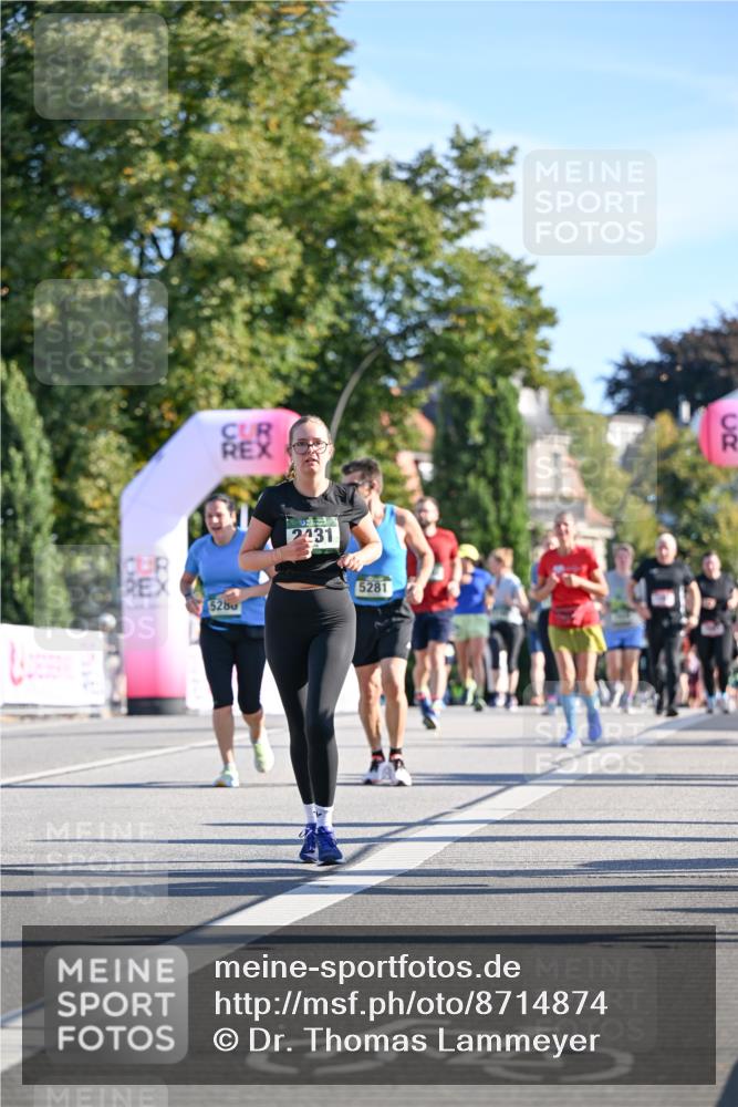 07.09.2025 - BARMER Alsterlauf Dr. Thomas Lammeyer http://msf.ph/oto/8714874 07.09.2025 09:49:07 Laufen 5280, 2431, 5281, 34 meine-sportfotos.de
