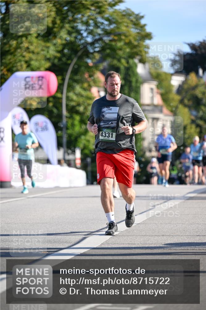 07.09.2025 - BARMER Alsterlauf Dr. Thomas Lammeyer http://msf.ph/oto/8715722 07.09.2025 09:51:47 Laufen 4331 meine-sportfotos.de
