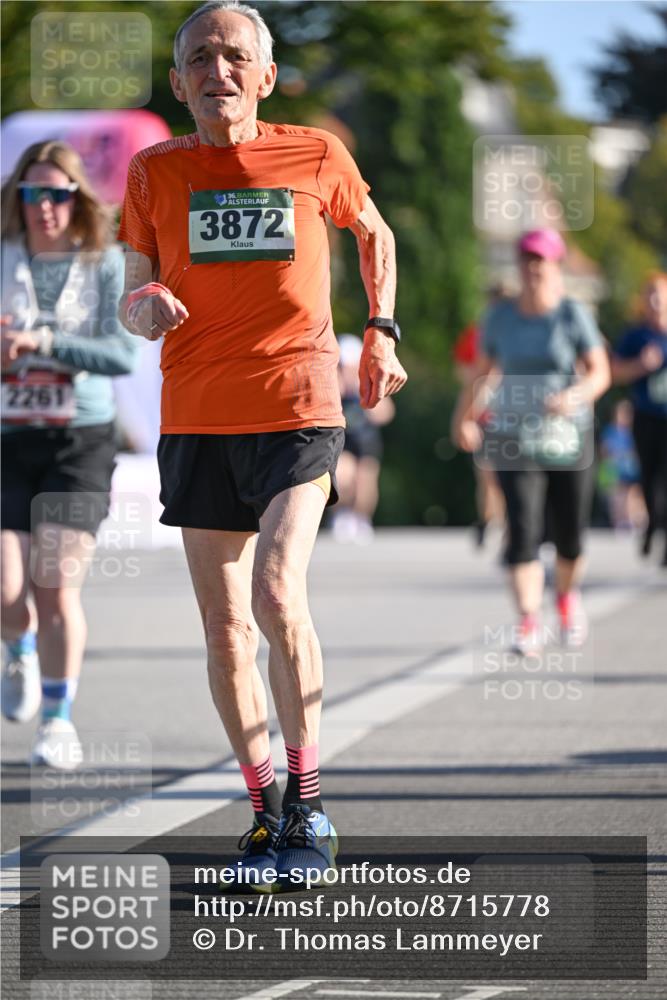 07.09.2025 - BARMER Alsterlauf Dr. Thomas Lammeyer http://msf.ph/oto/8715778 07.09.2025 09:52:01 Laufen 2261, 36, 3872 meine-sportfotos.de